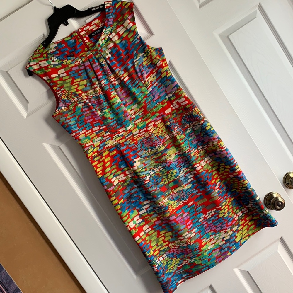 Colorful dress!